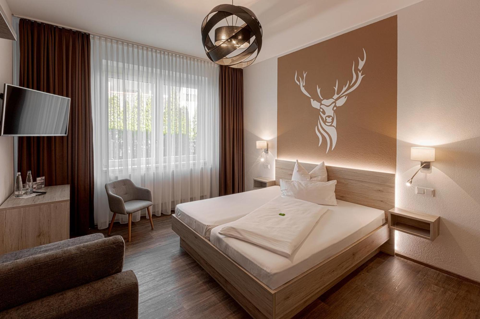 Hotel Kitz Ehemals Schlemmerhuette Langweid Buitenkant foto